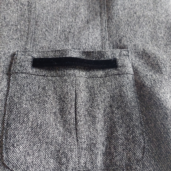 Tan Jay  Gray Tweed Jacket Women’s 18  Blazer with Black Velvet Trim - Picture 11 of 11